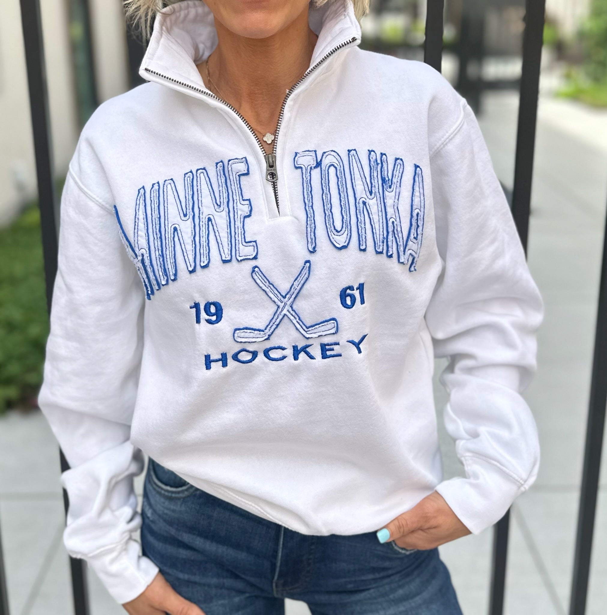 1/4 Zip Minnetonka Hockey Sweatshirt [White]