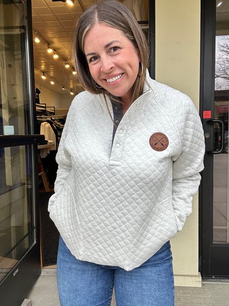 Unisex Quilted Pullover Minnetonka Patch [Oatmeal]