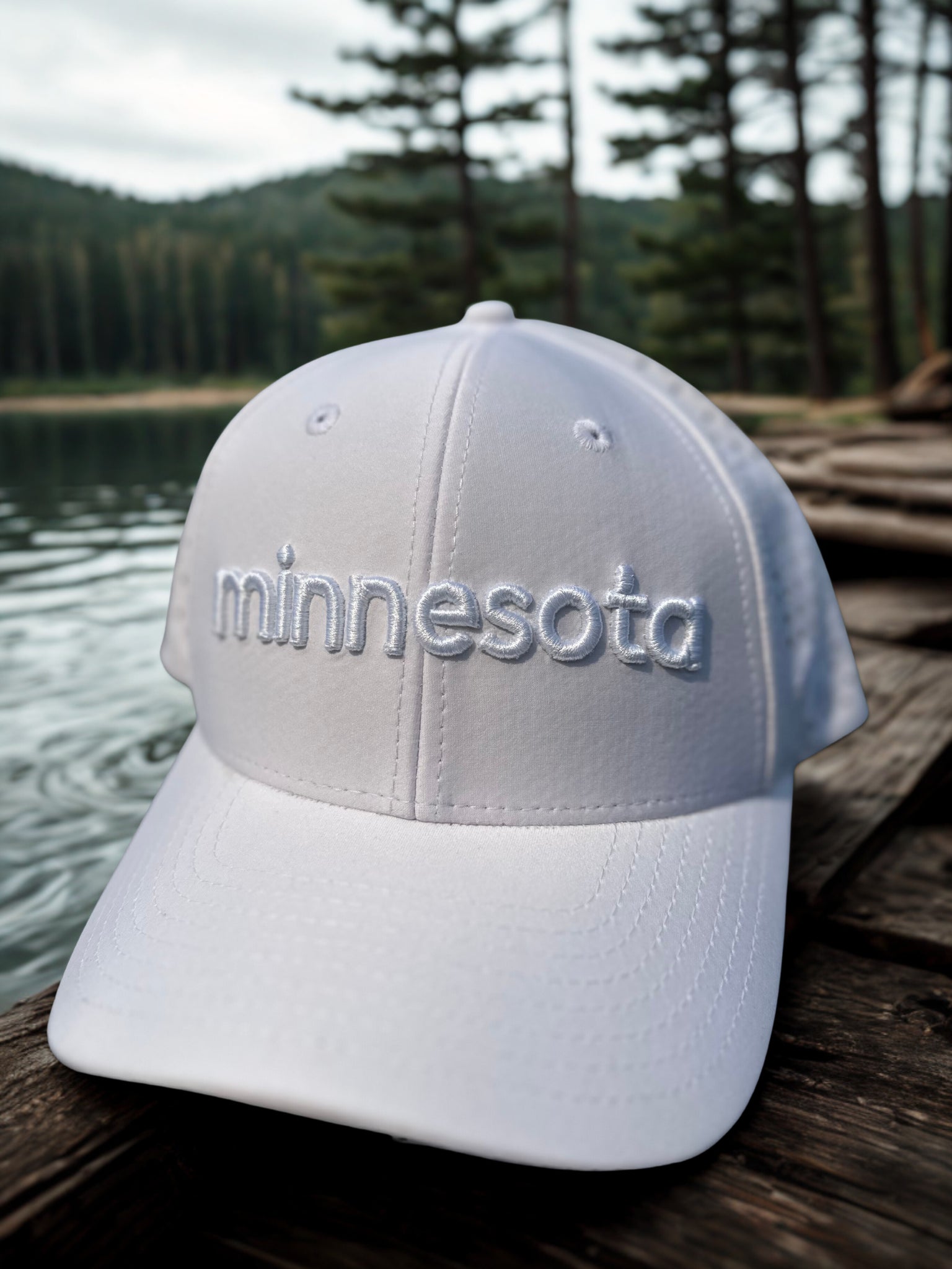 Minnesota Embroidery Hat [White]
