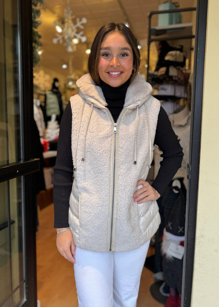 Shearling Puffer Vest Rabbit Collar [Cream-VTMK76]