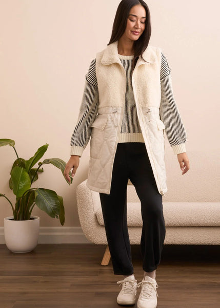 Sleeveless Mix Media Sherpa Vest [Cream-5940O]