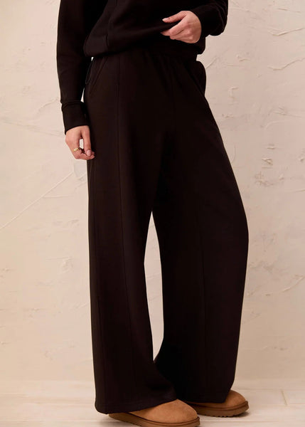 Pull On Ankle Pants With Pockets [Black-3138O]