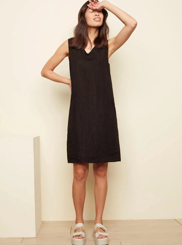 Sleeveless Solid Dress With V-Neck and Pockets [Black-C3115]